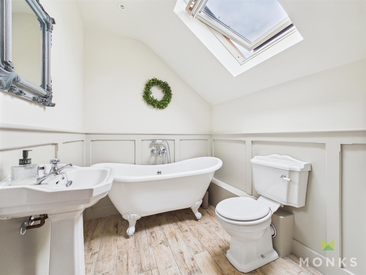 The Waen Cottage , Oswestry, SY10 8JD SSTC